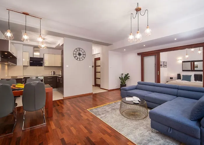 Beachfront Haga With Free Parking By Renters Apartamento Sopot