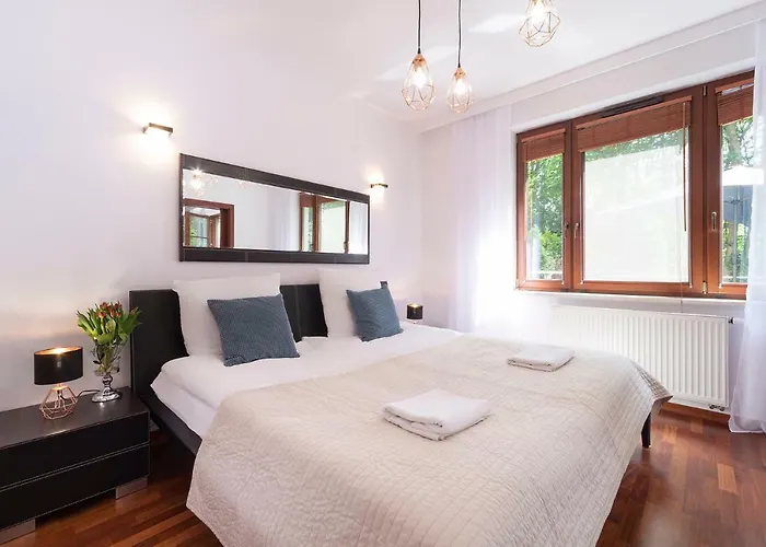 Beachfront Haga With Free Parking By Renters Apartamento *